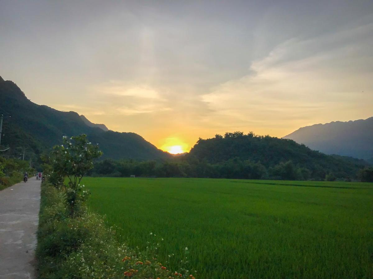 Отель Jomo House Mai Chau Hoa Binh Экстерьер фото